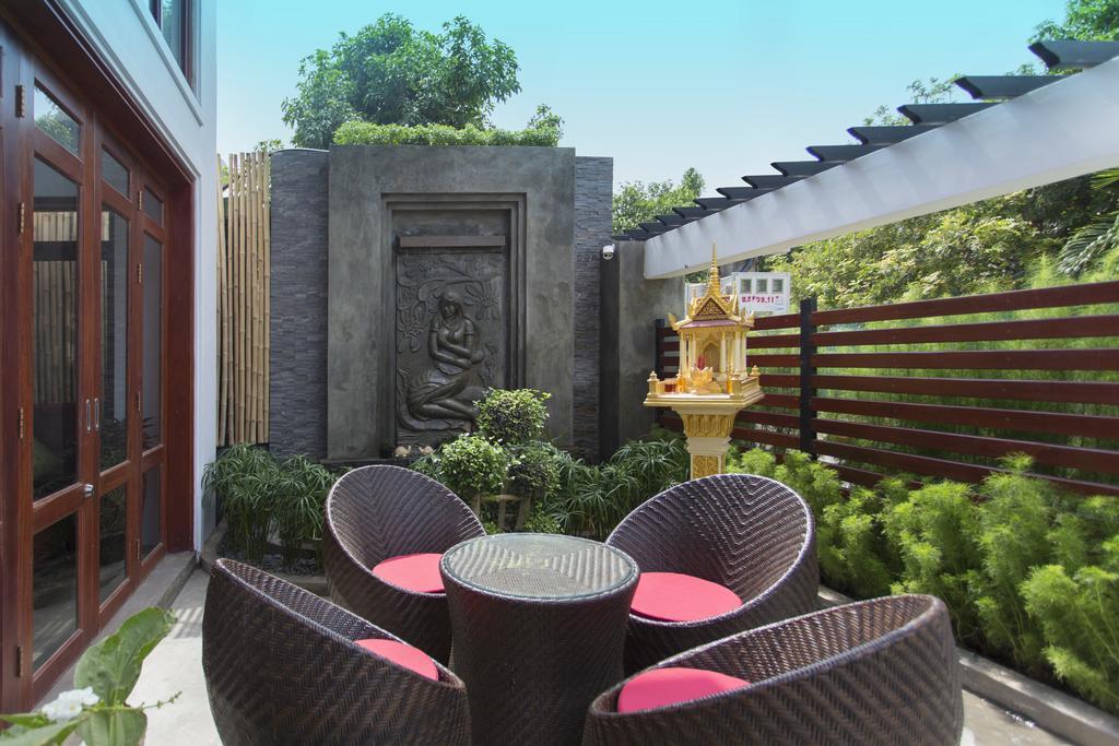 Le Cocon Boutique Hotel Phnom-Penh Buitenkant foto