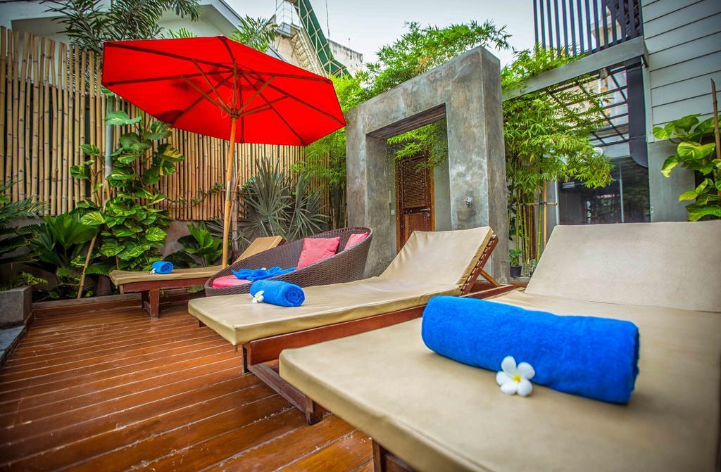 Le Cocon Boutique Hotel Phnom-Penh Buitenkant foto